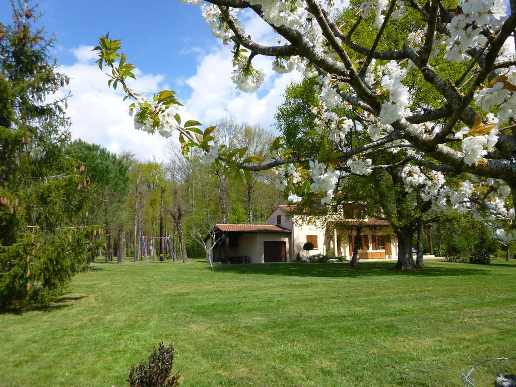 Maison de Vacances MACOU 2 Capdrot Extérieur photo